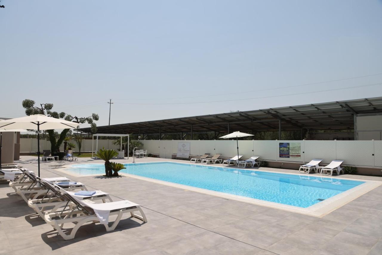Hotel Il Quadrifoglio Cerignola Exterior foto