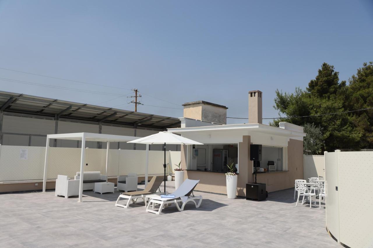 Hotel Il Quadrifoglio Cerignola Exterior foto